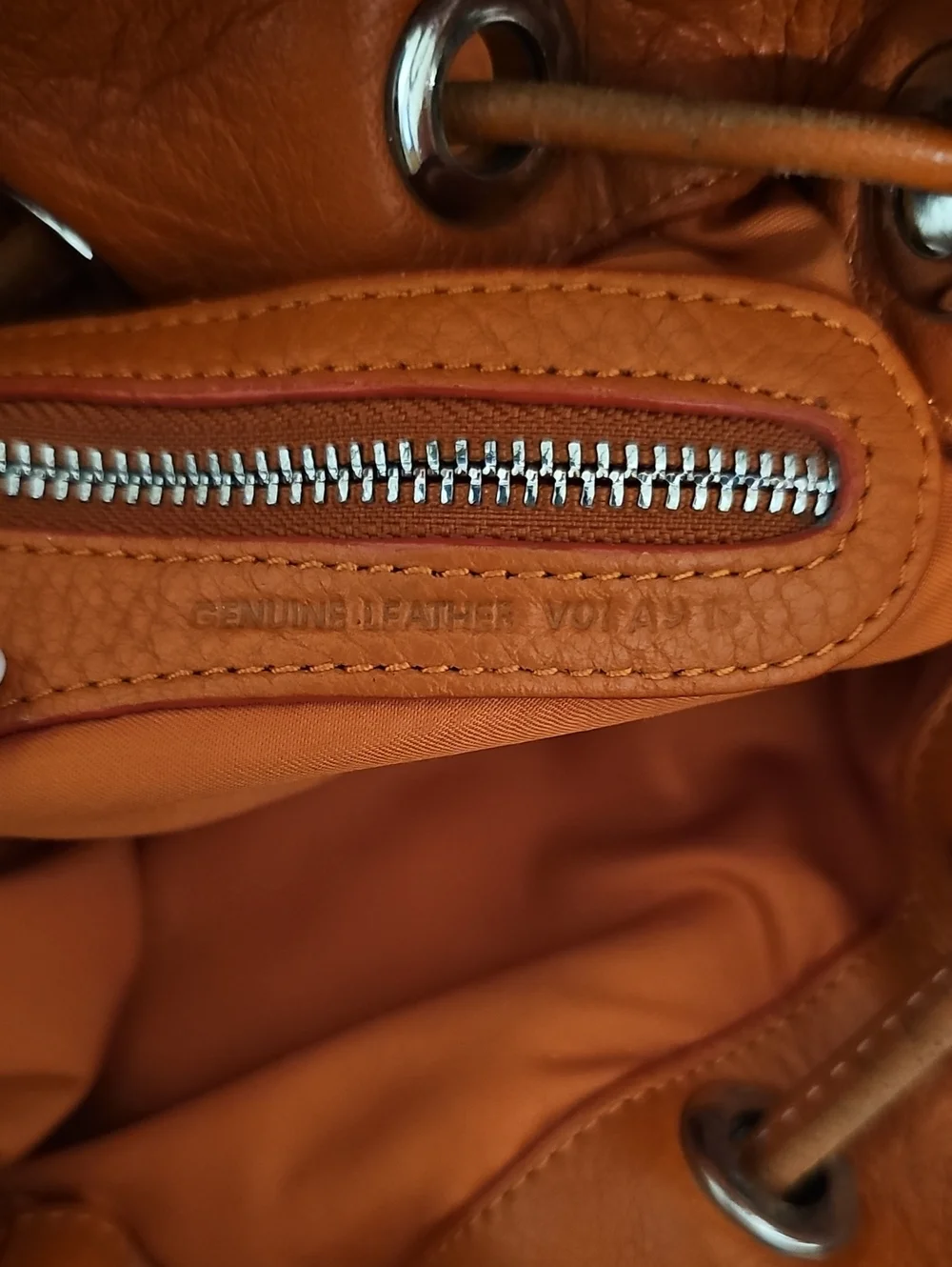 Tods stylish orange
